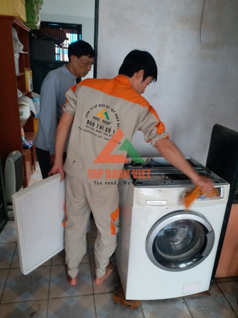 Dịch vụ sửa máy giặt bị tắc nước tại nhà