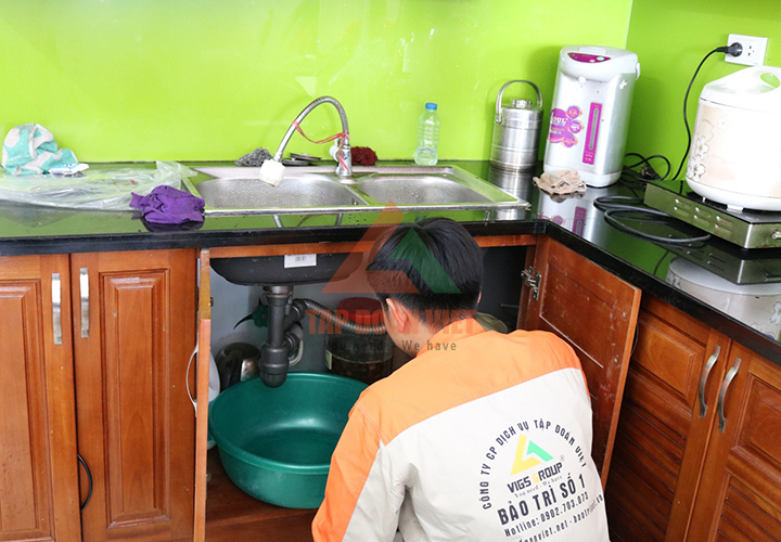 Thợ sửa máy lọc nước haohsing tại nhà - Tập Đoàn Việt