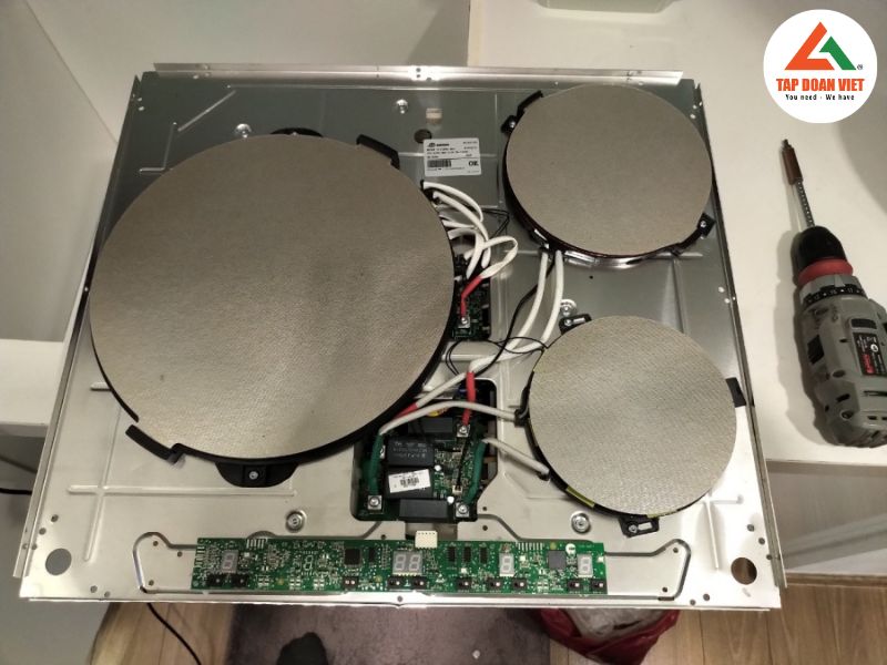 Câu hỏi thường gặp về dịch vụ sửa bếp từ tại Hoàng Mai